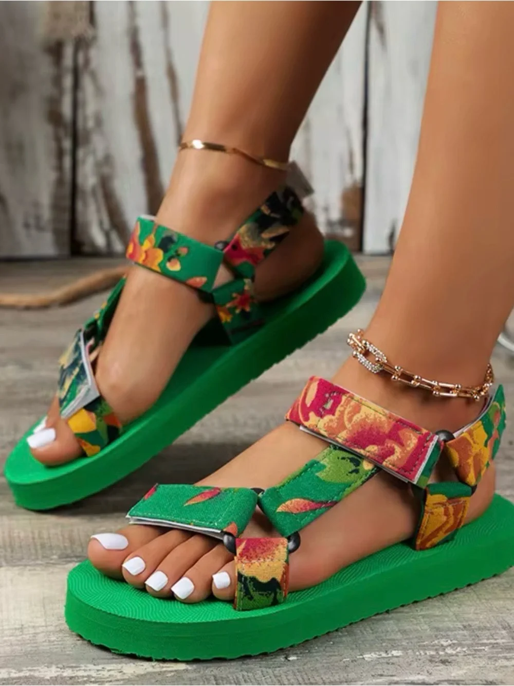 Green Floral Strap Platform Sandals for Women